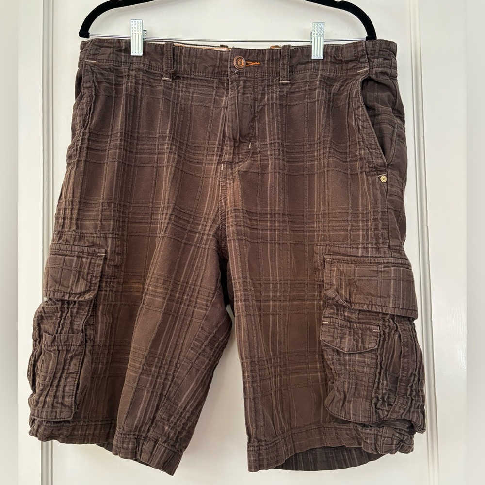 Tommy Bahama Cargo Shorts 34 waist